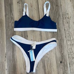 Super cute, never worn cupshe suit